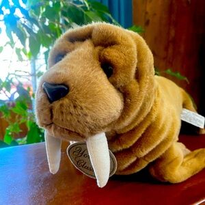 15” Vintage Walrus!  Plush Yomiko Classic by Russ stuffed toy